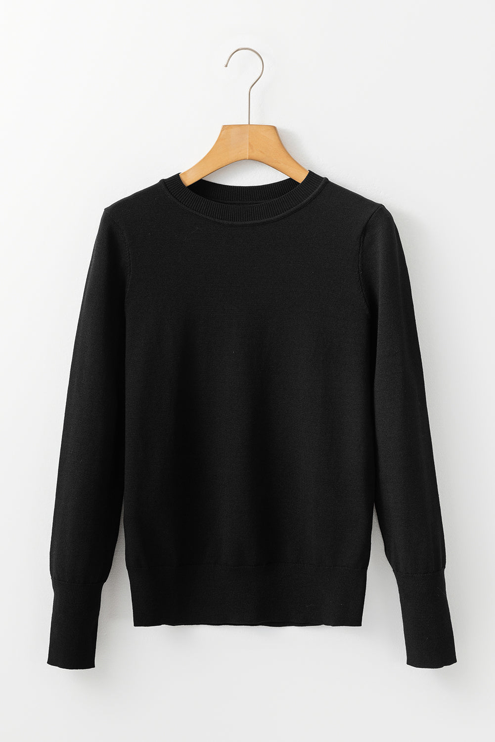 Black Solid Color Slim Fit Lightweight Crew Neck Sweater