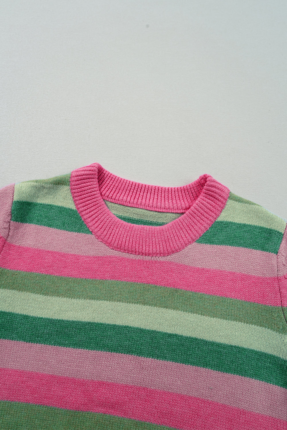 Green Color Block Ribbed Edge Round Neck Sweater